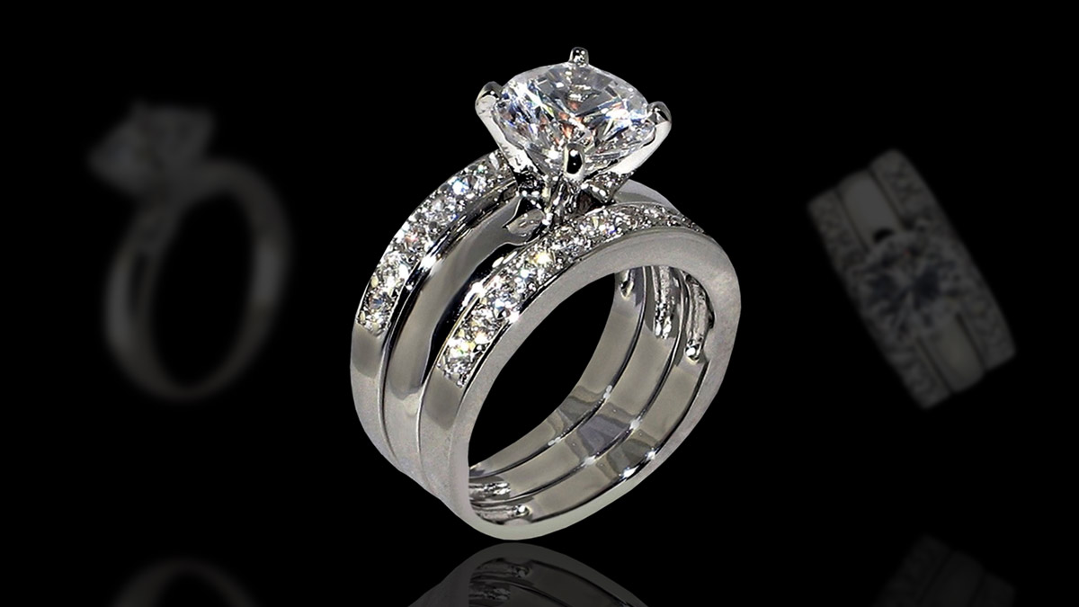 Купить кольцо с бриллиантом